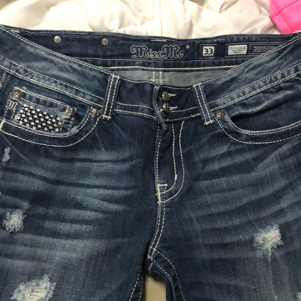 Size 33 Miss me. Inseam 35